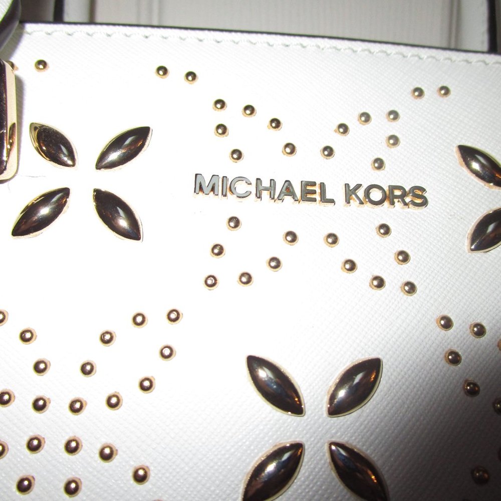 Handbag - Picture 4 of 4